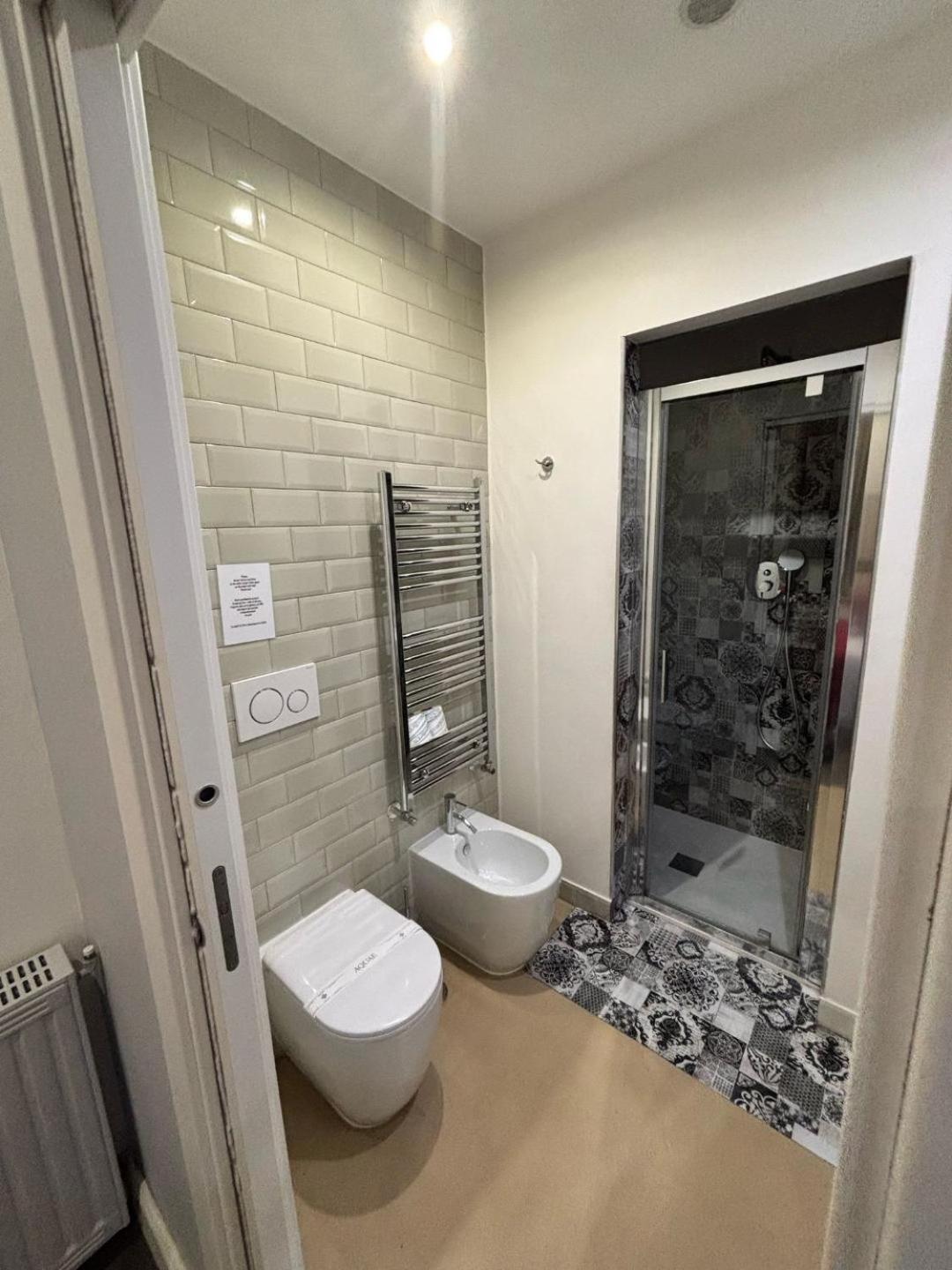 Trevi Contemporary Suite Rome Exterior photo